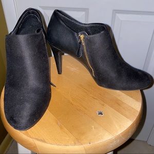 Kelsi Dagger heeled Booties